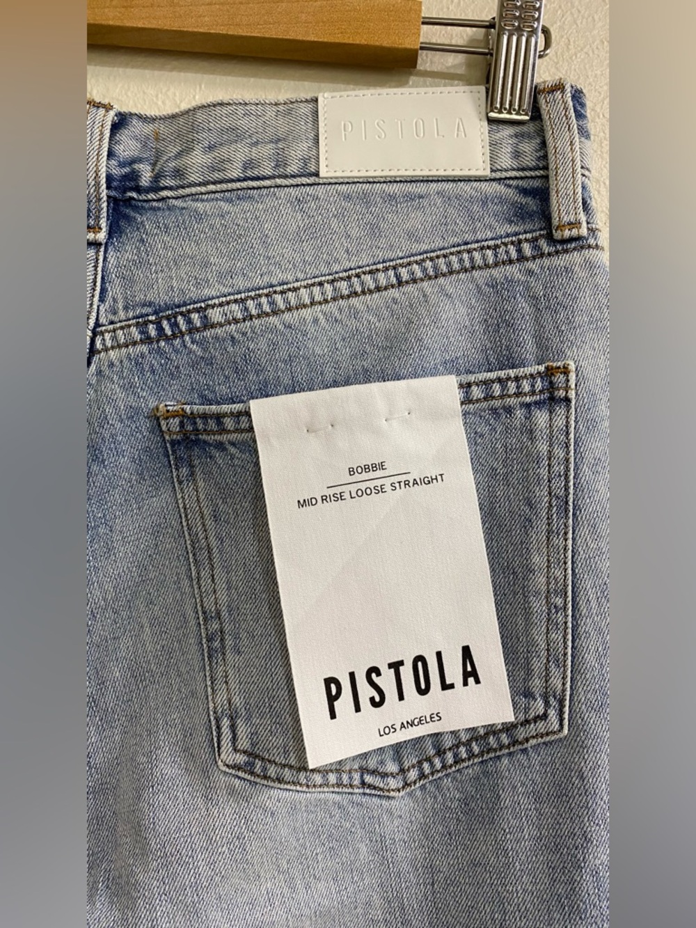 NWT Pistola Light Wash Bobbie Mid Rise Loose Straight Leg Cross Front Jeans 29 - Picture 4 of 8